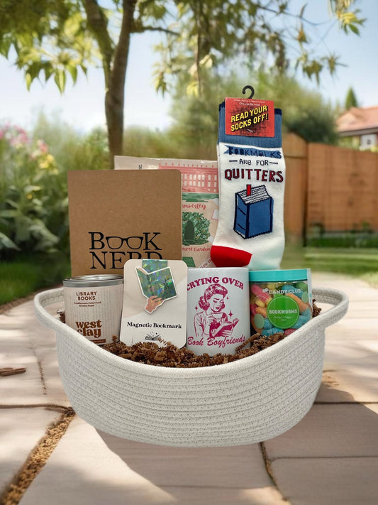 Book basket ideas: what's inside the Book Lover Gift Basket