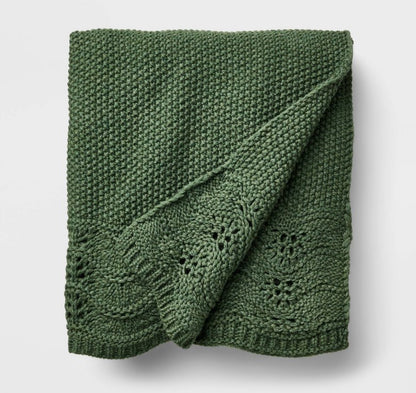 Happy Holidays Gift Basket